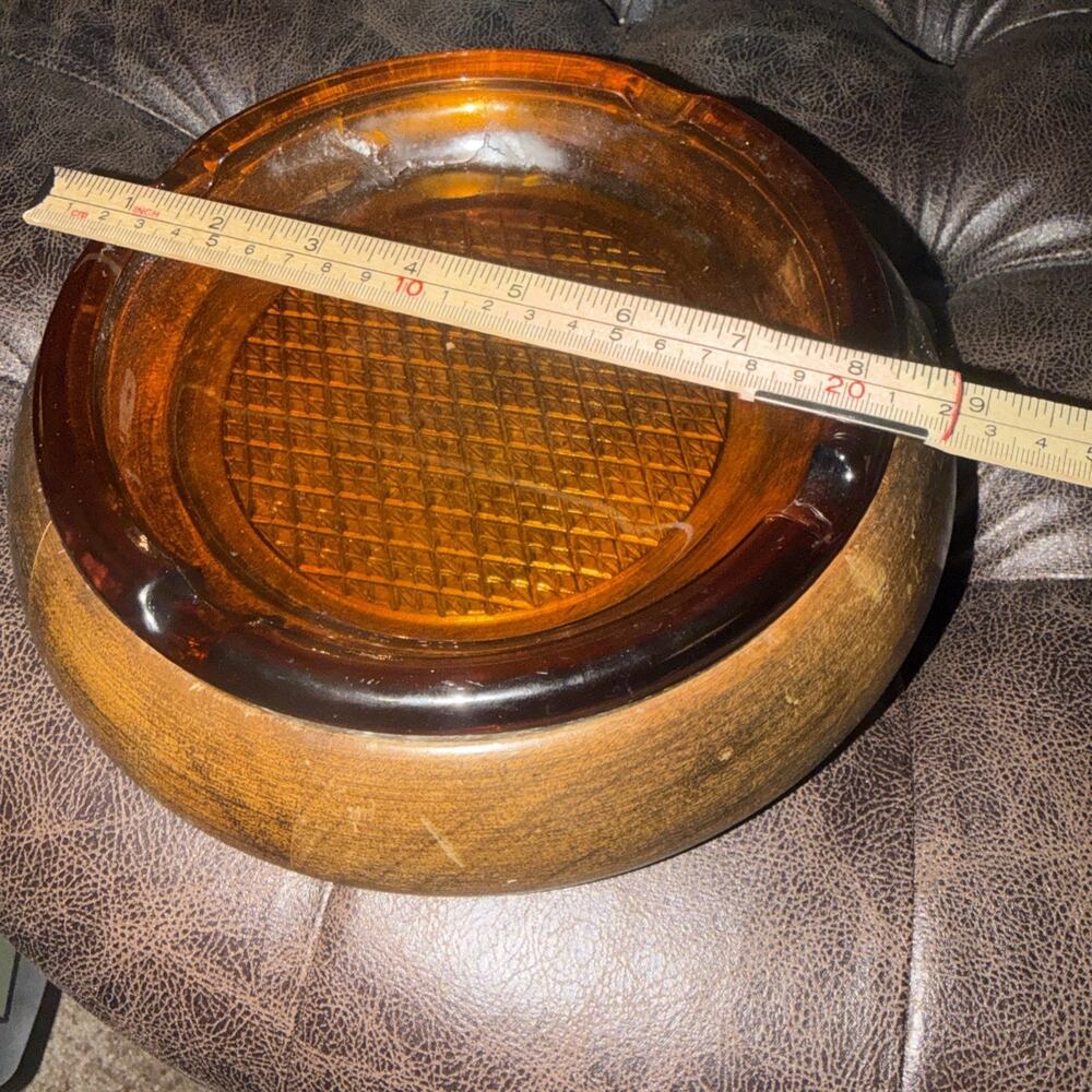Vintage MCM Amber Glass Cigar Ashtray w Round Walnut Wood Base 8" Nice (4C)